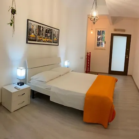 Villa Hugo Барі