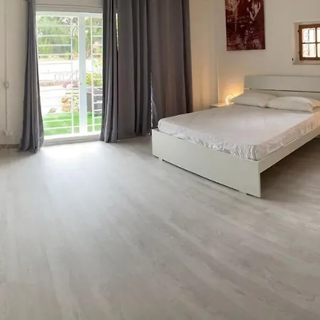 Villa Hugo Гостьовий будинок